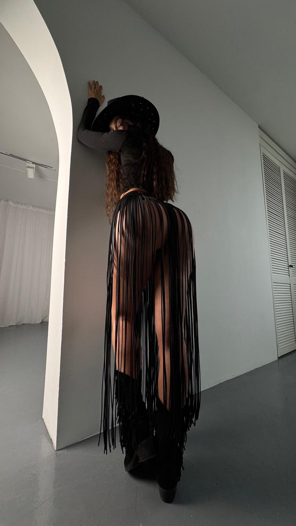 Long Vegan Leather Fringe Belt 110 cm: Adjustable Statement Piece