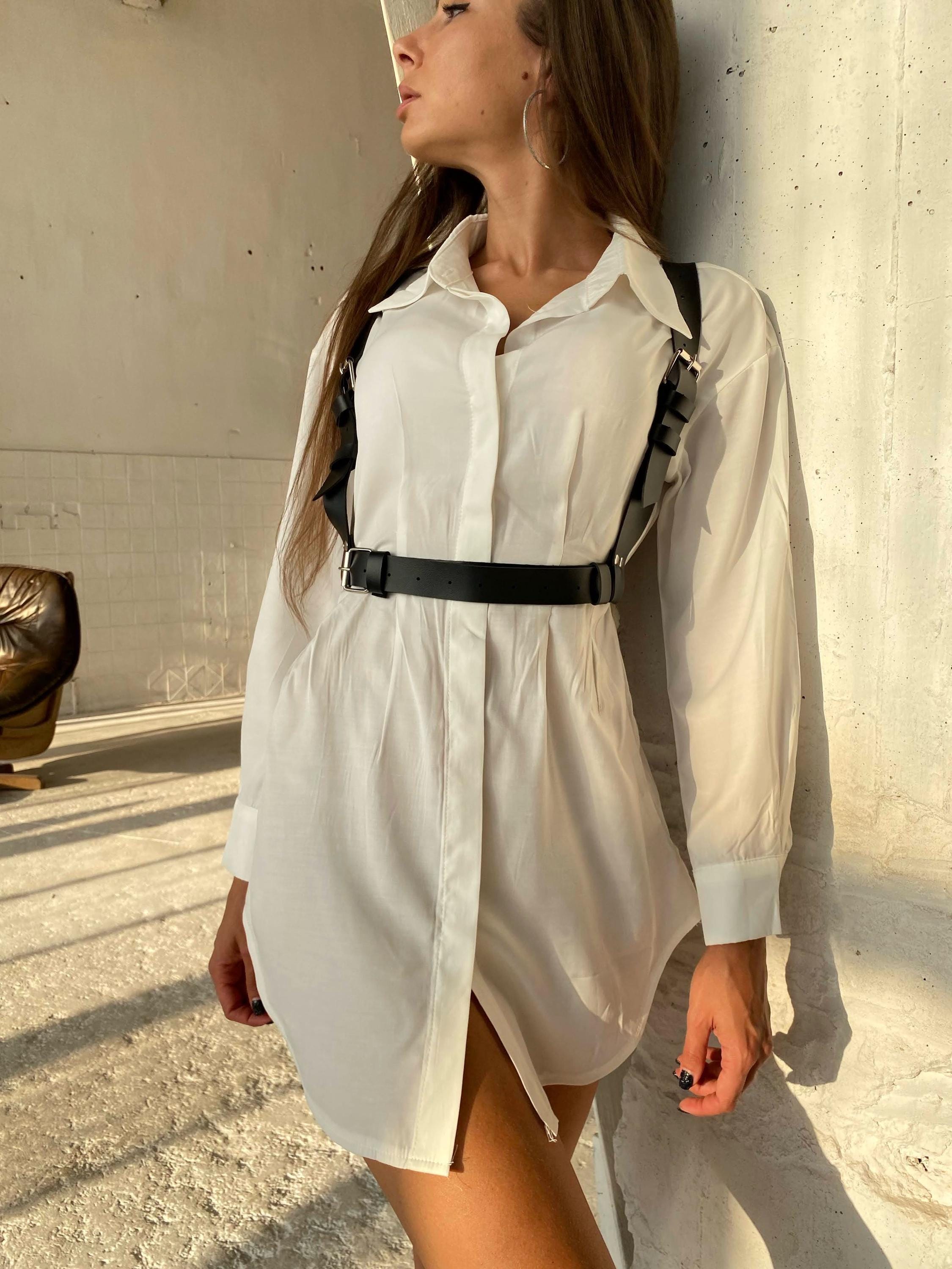 V-Back Leather Harness – Elegant & Edgy Body Accessory