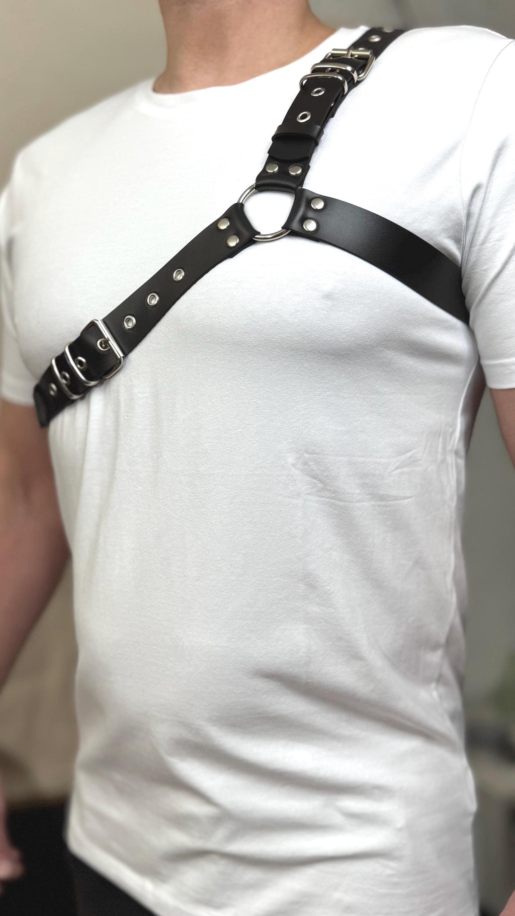 Men's Vegan Leather Chest Harness: Asymmetric One-Shoulder Design