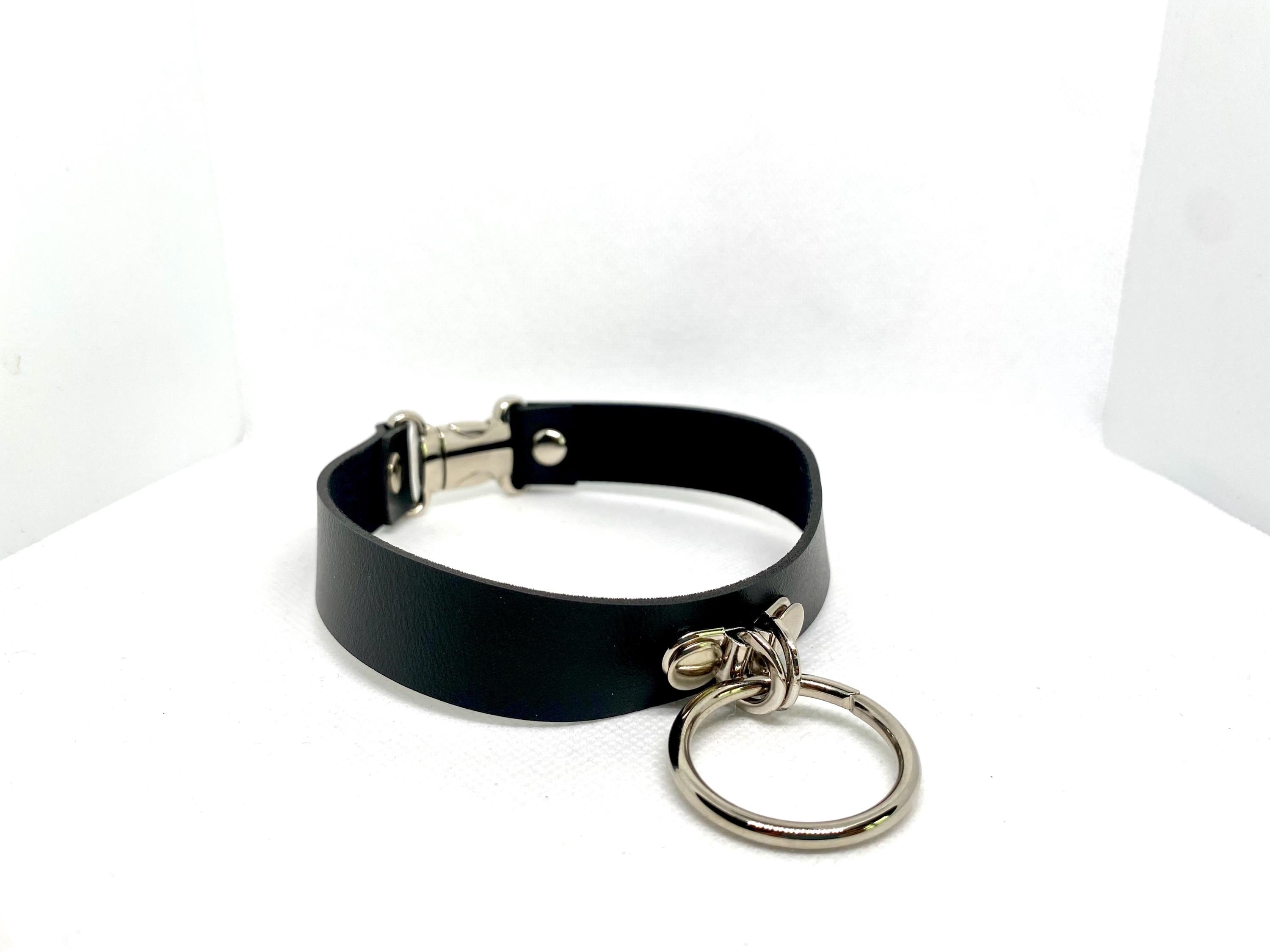 Thin Leather Choker with Metal Circle — Minimalist Edgy Accessory
